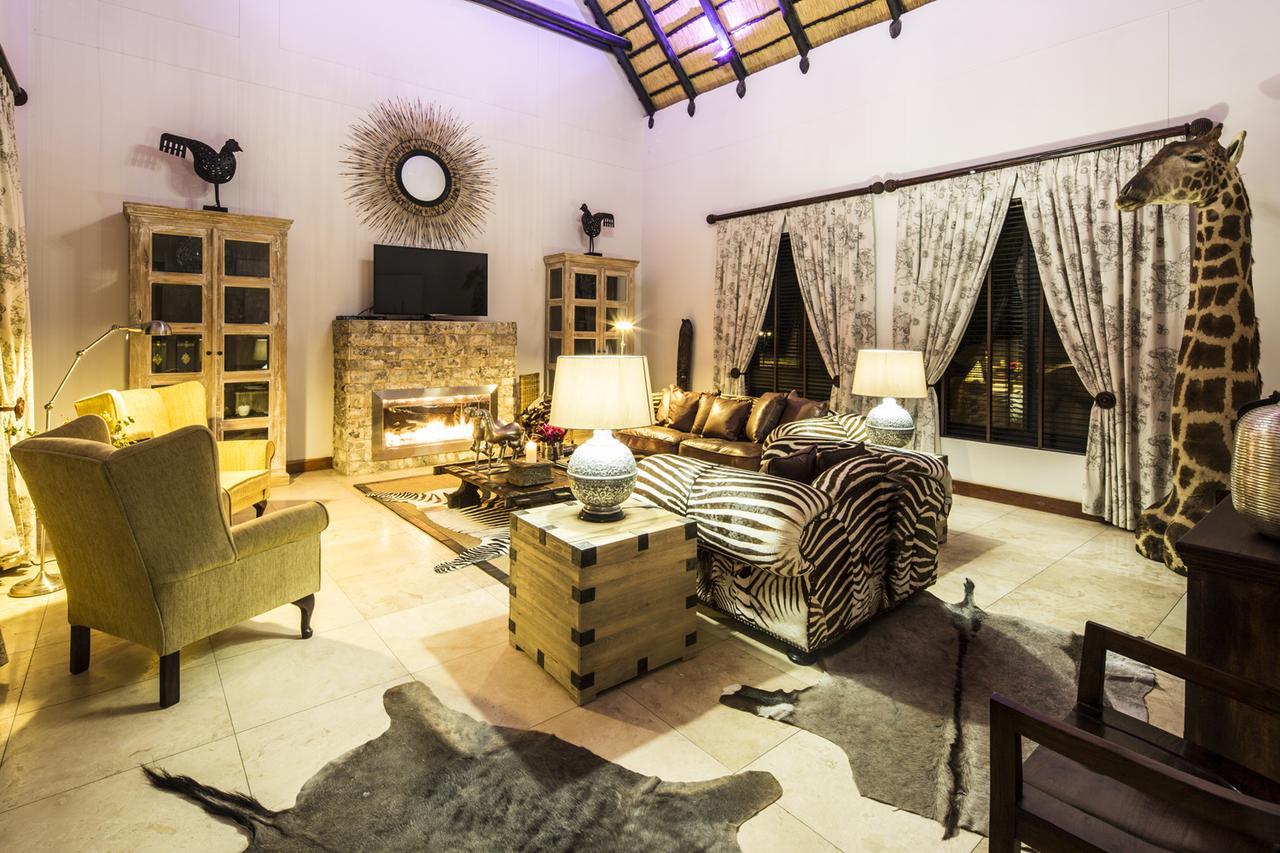 La Rochelle Lodge Okaukuejo Kültér fotó
