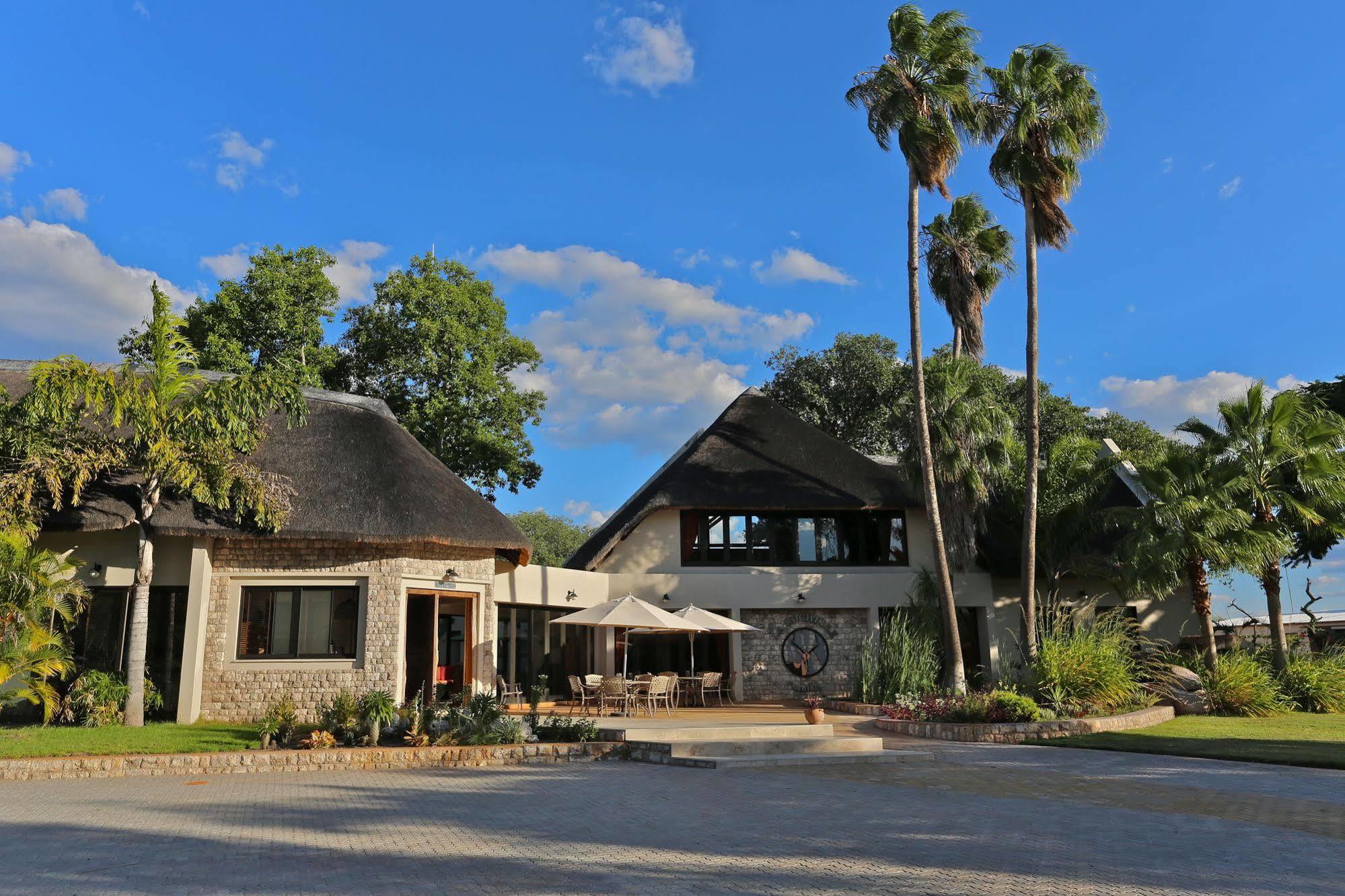 La Rochelle Lodge Okaukuejo Kültér fotó